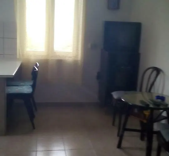 Neo شقة تْسْغيكفانِتْسا